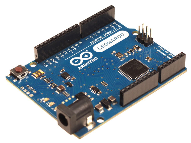 Arduino Leonardo w/ Headers