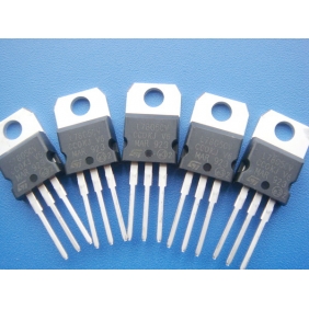 L7805CV ST Spannungsregler (L7805CV-ST)