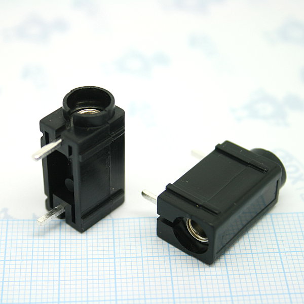 Banana connector PCB mount - black
